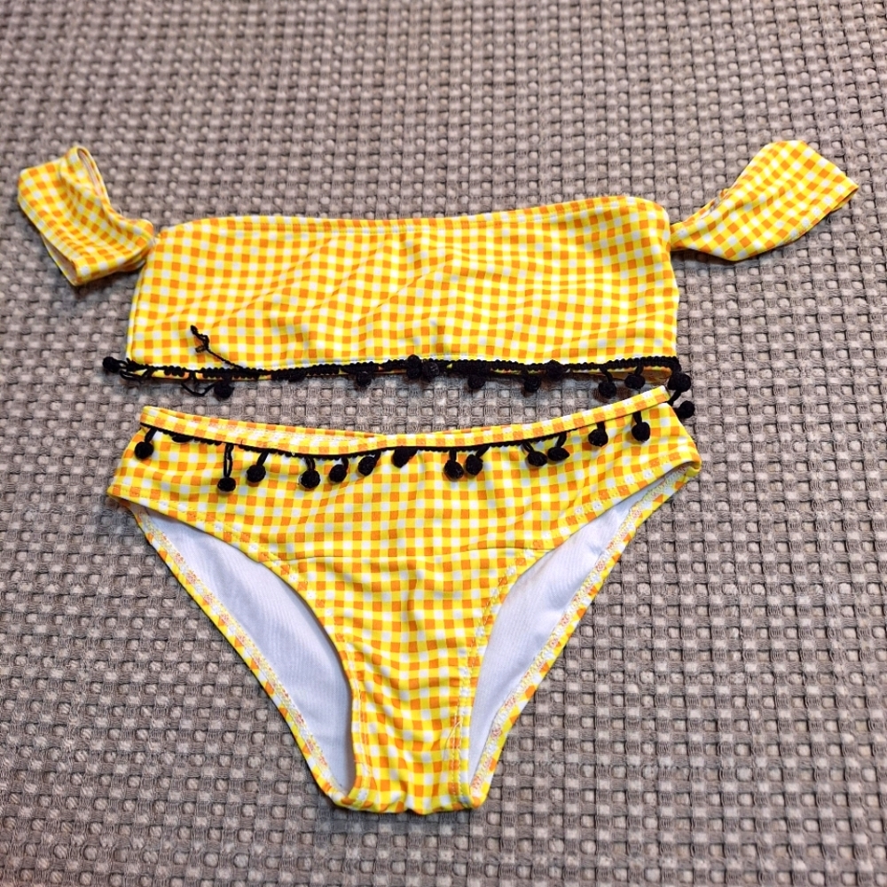 Two-piece swimsuit